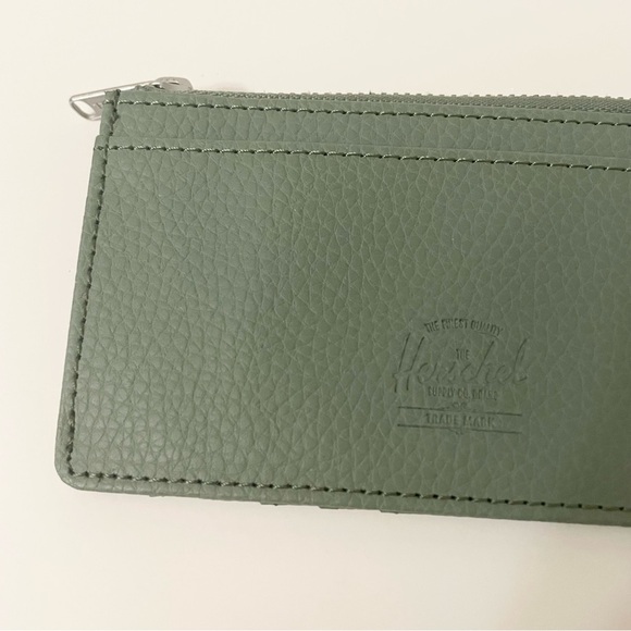 Herschel Oscar II Vegan Leather Wallet - Picture 4 of 16